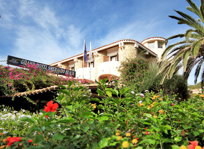 Grand Hotel Smeraldo Beach Байя Сардиния Экстерьер фото